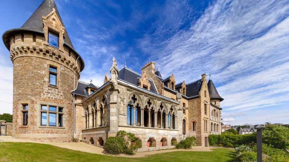 The 15 Best Airbnb Castles In Europe