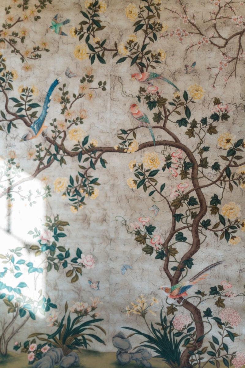 Gracie Wallpaper: 120 Years Of Handpainted Wallpaper Art