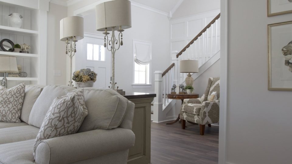 7 New Traditional Living Room Decor Ideas