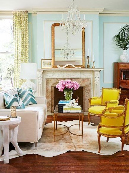 traditional living room decor color