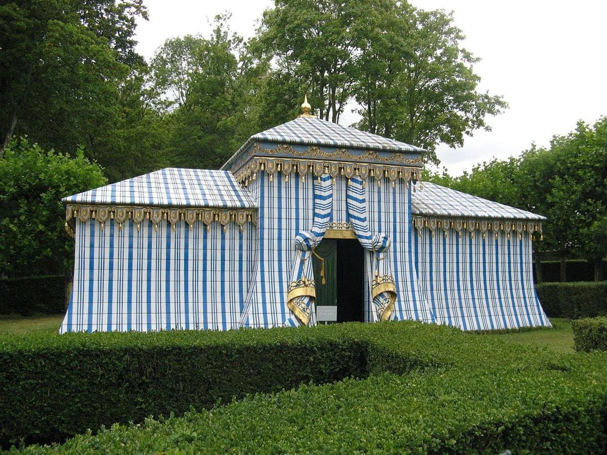 Tartar Tent, Château de Groussay garden follies