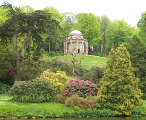 Get Lost In These 10 Fantastic Garden Follies From Across The World